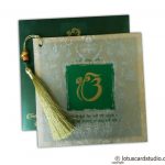 Glamorous Green Marriage Card with Beads Dori
