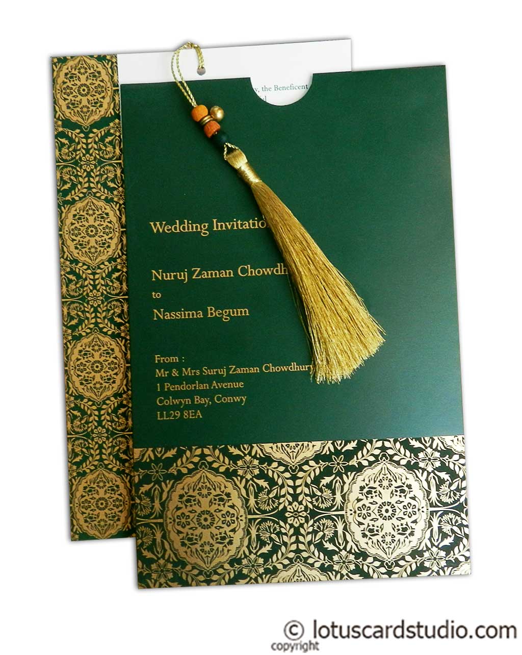 Magnificent Green Wedding Invitation Card with Dori
